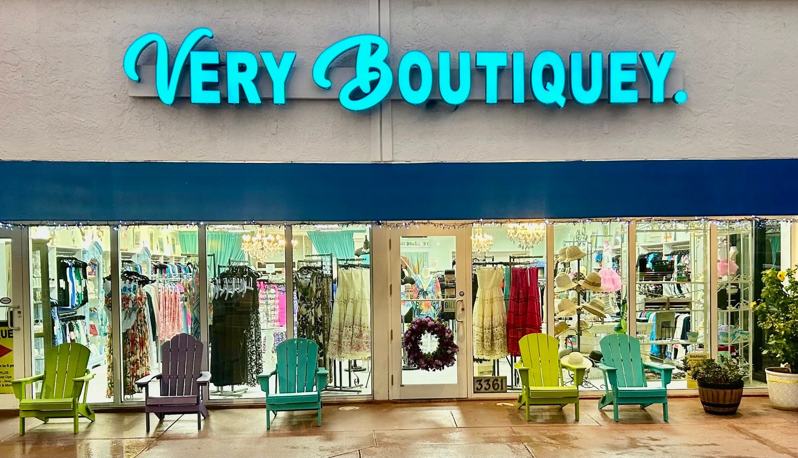 Very Boutiquey storefront on Galt Ocean Mile, Fort Lauderdale