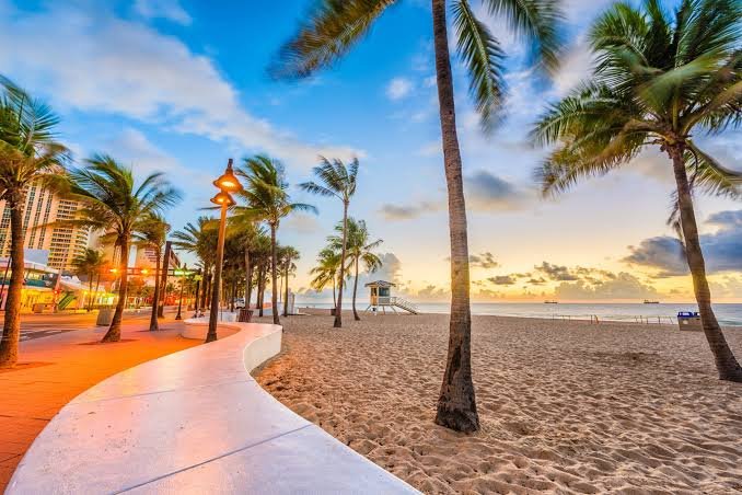 Local and independent, Fort Lauderdale